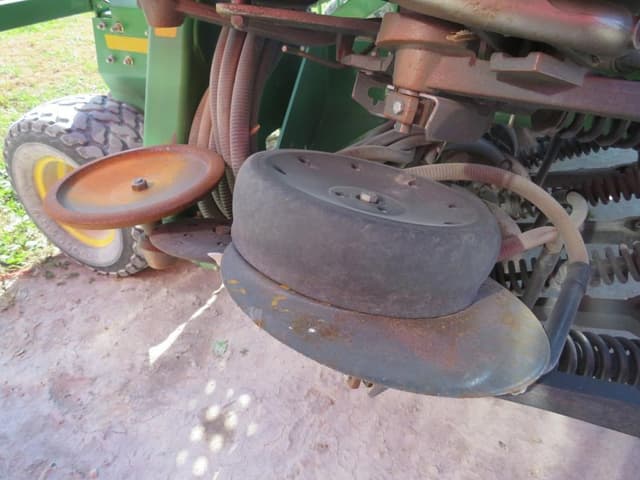 Image of John Deere 1990 equipment image 3