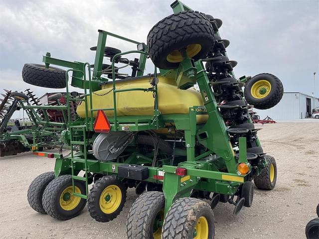 Image of John Deere 1990 equipment image 1