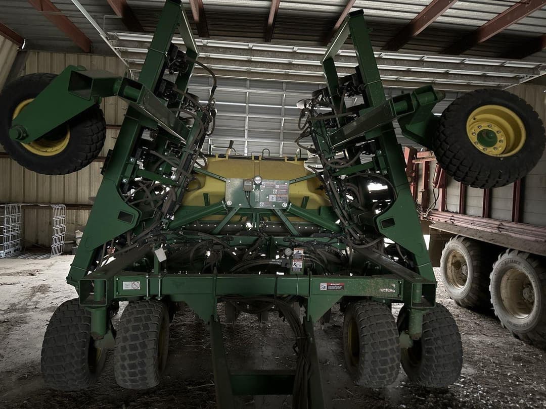 Image of John Deere 1990 Image 0