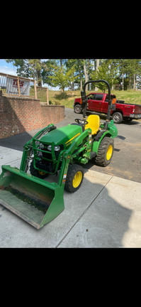 2016 John Deere 2025R Equipment Image0