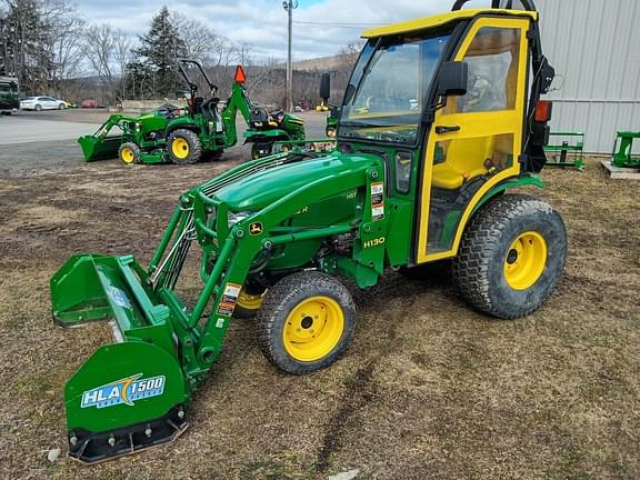 Image of John Deere 2032R Primary image