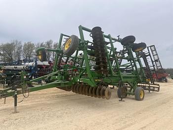 2016 John Deere 2310 Equipment Image0