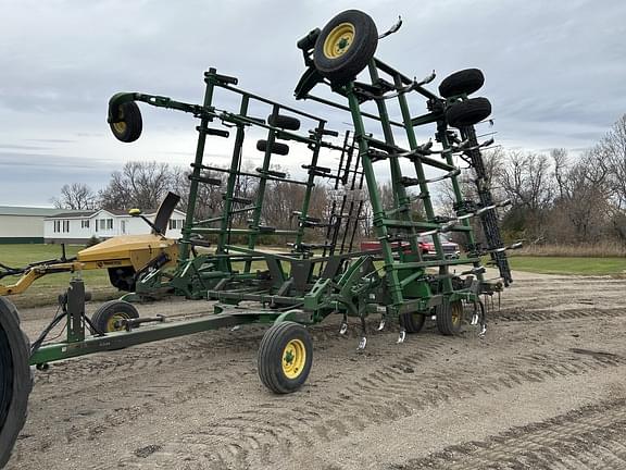 Image of John Deere 2410 Primary image