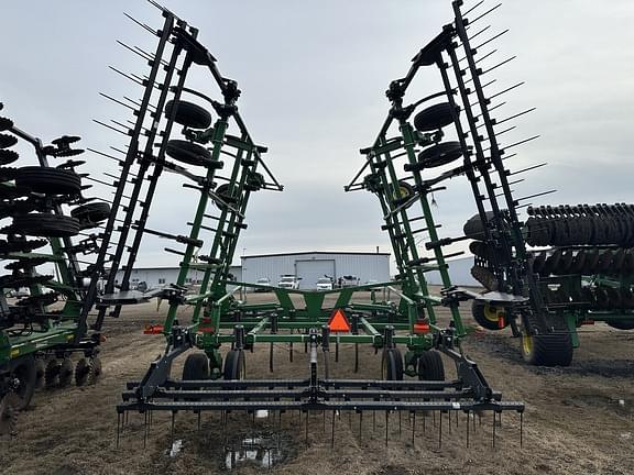 Image of John Deere 2410 equipment image 2