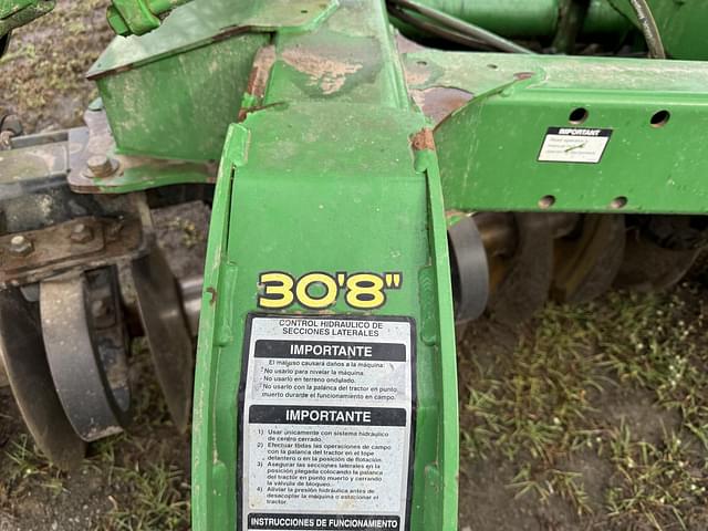 Image of John Deere 2620 equipment image 2