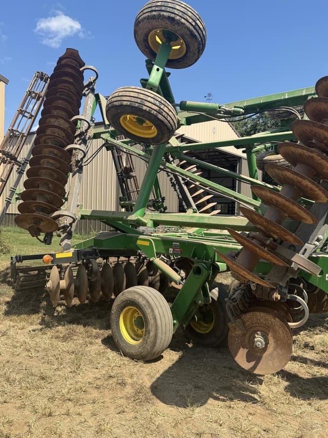 Image of John Deere 2620 equipment image 3