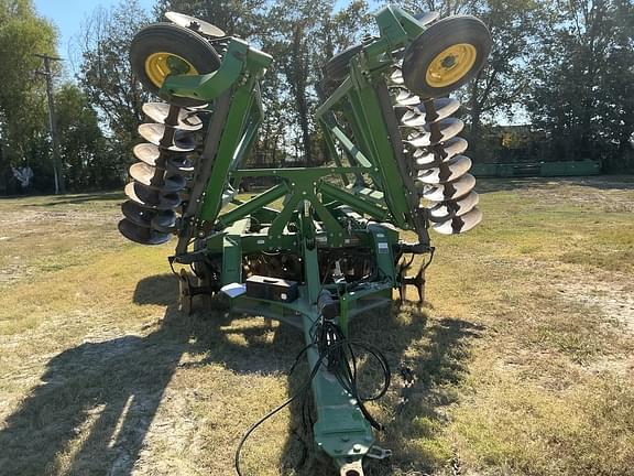 Image of John Deere 2623 equipment image 2