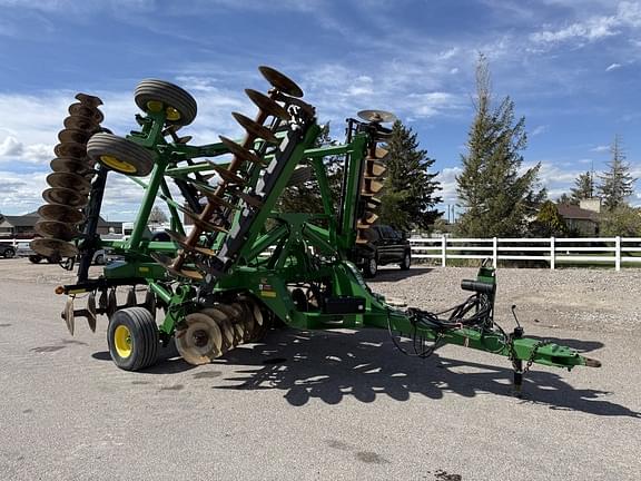 Image of John Deere 2625 Primary image
