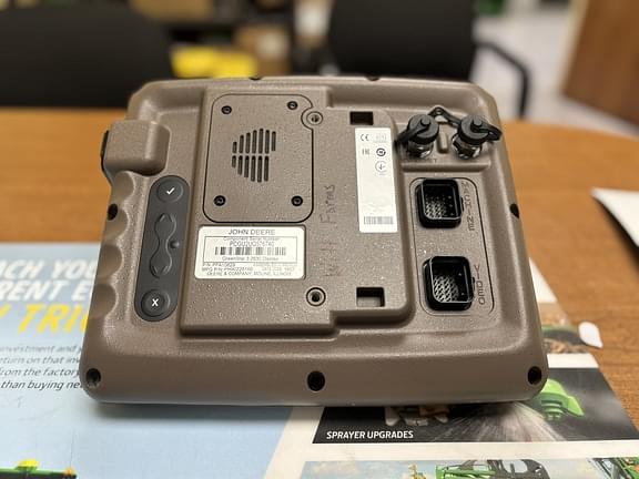 Image of John Deere GreenStar 2630 equipment image 2