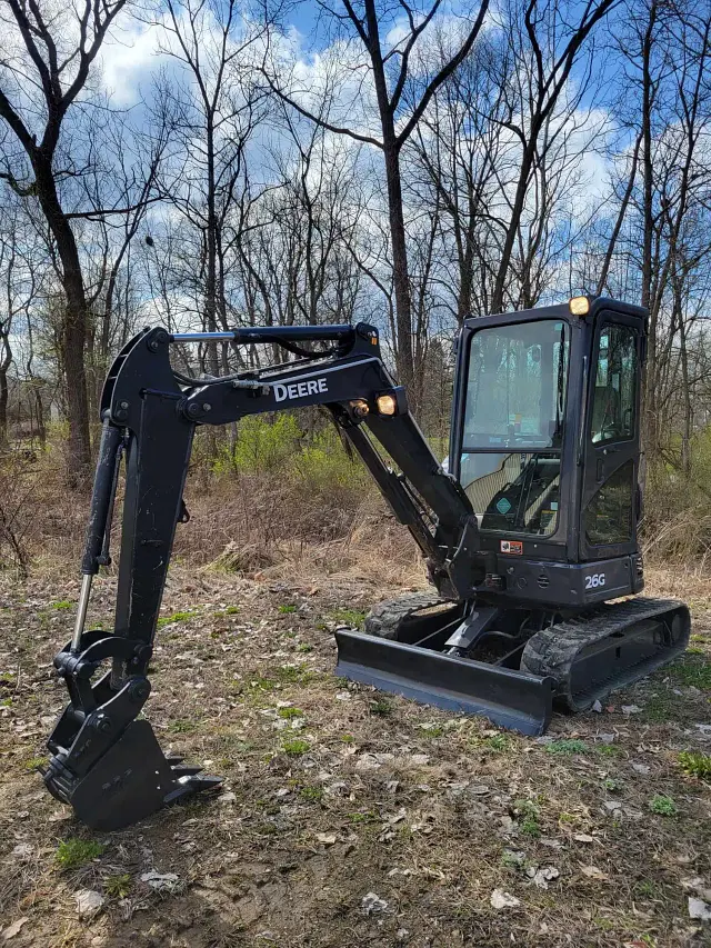 Image of John Deere 26G equipment image 1