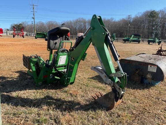 Image of John Deere 270B equipment image 1