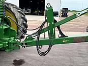 Thumbnail image John Deere 2730 10