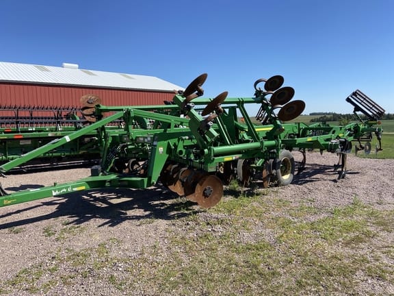 Main image John Deere 2730