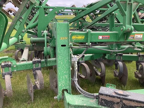 Image of John Deere 2730 equipment image 3