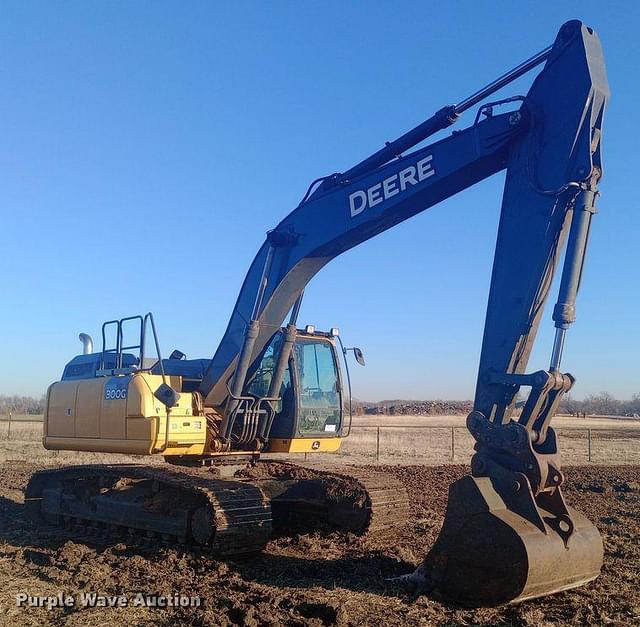 Image of John Deere 300G equipment image 2