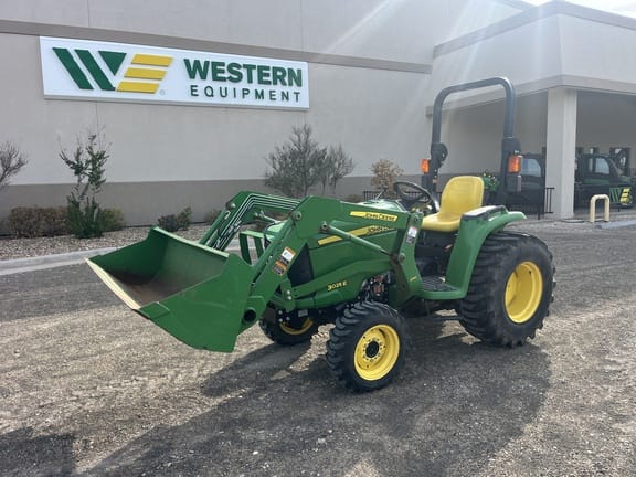 2016 John Deere 3025E Equipment Image0