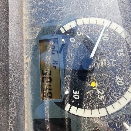 Image of John Deere 3032E equipment image 4