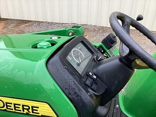 Main image John Deere 3032E 11