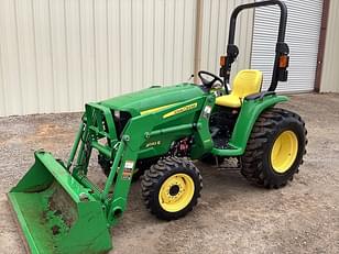 Main image John Deere 3032E 1