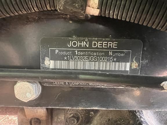 Image of John Deere 3032E equipment image 2