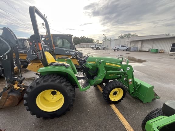 Image of John Deere 3032E Primary image