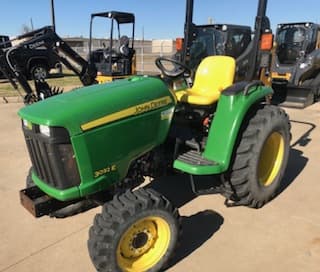 Main image John Deere 3032E