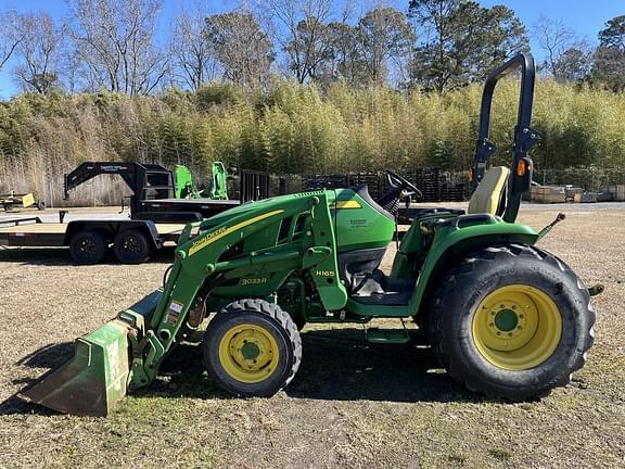 Image of John Deere 3033R equipment image 1