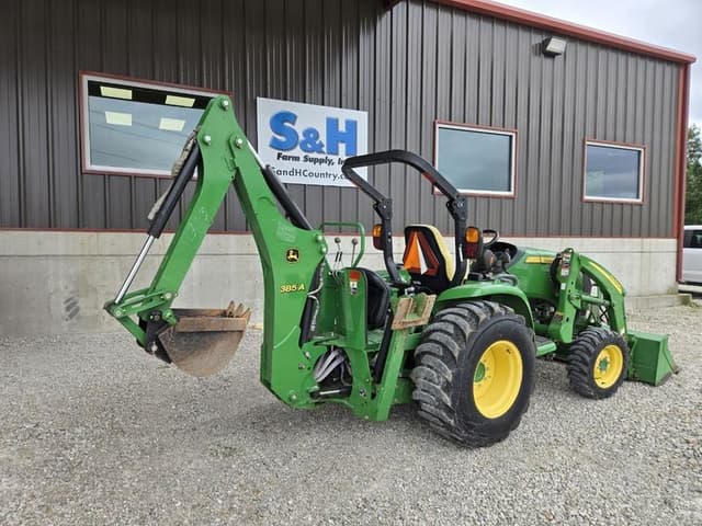 Image of John Deere 3033R equipment image 2