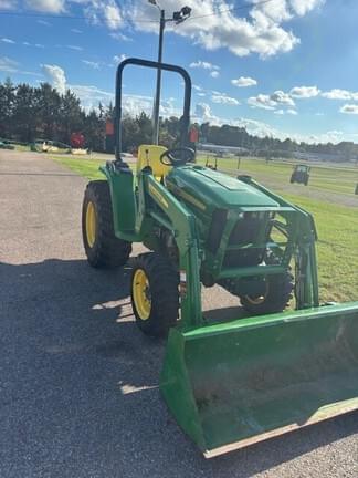 Main image John Deere 3038E