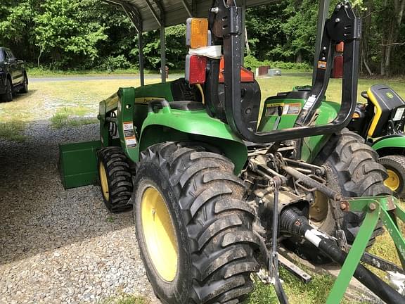 Image of John Deere 3038E equipment image 1