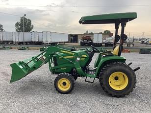 Main image John Deere 3038E 4