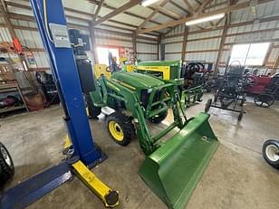 Main image John Deere 3038E 4