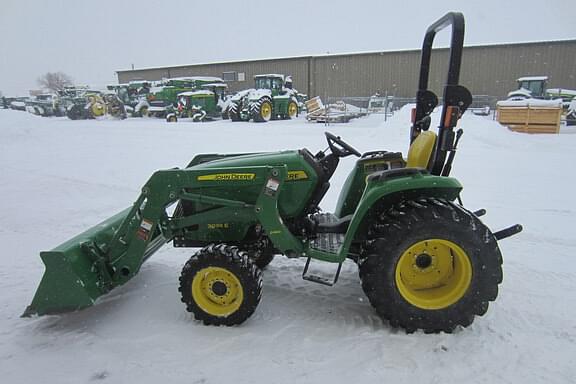 Image of John Deere 3038E equipment image 1