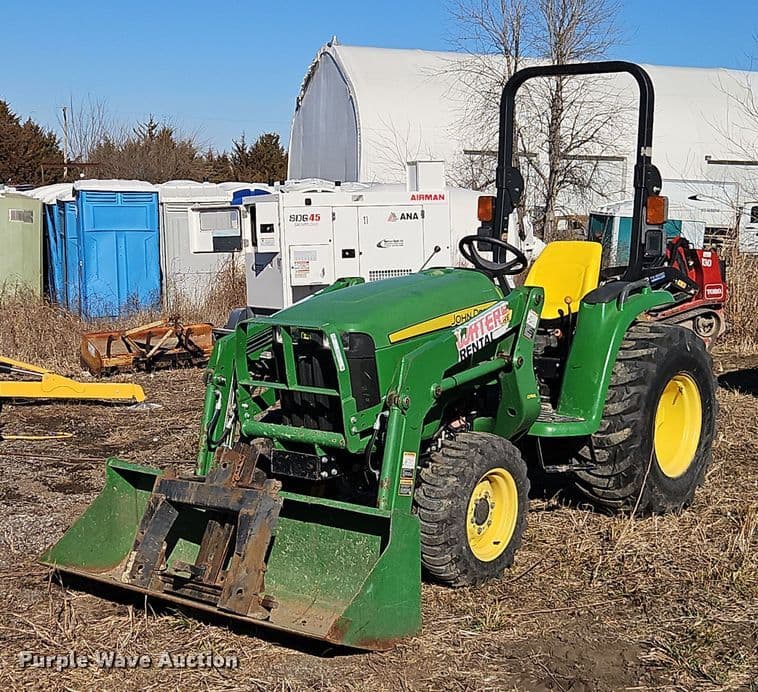 Image of John Deere 3038E Primary image
