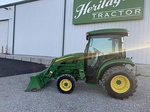 Main image John Deere 3039R