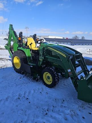 Image of John Deere 3039R equipment image 2