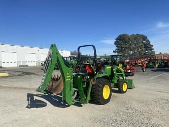 Image of John Deere 3039R equipment image 2