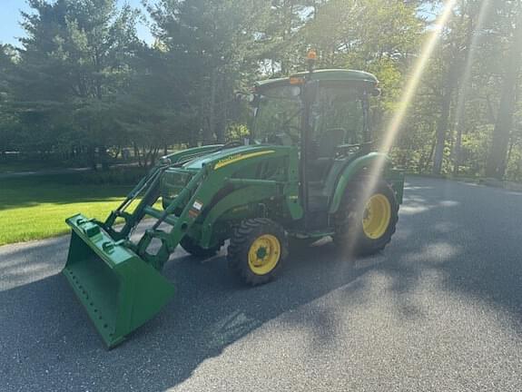 Image of John Deere 3039R equipment image 3