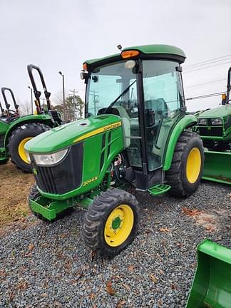 Image of John Deere 3046R equipment image 1
