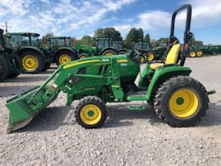 Image of John Deere 3046R equipment image 2