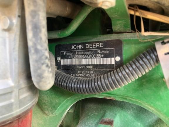 Image of John Deere 3046R equipment image 1