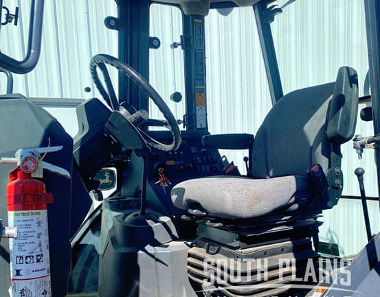 Image of John Deere 310L EP equipment image 4