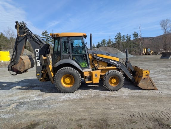 2016 John Deere 310SL HL Equipment Image0