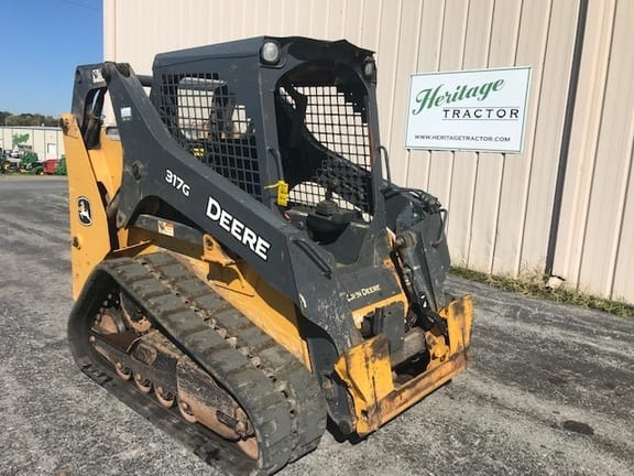 2016 John Deere 317G Image