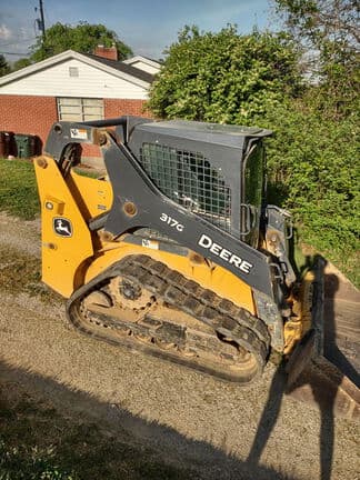 Image of John Deere 317G equipment image 2