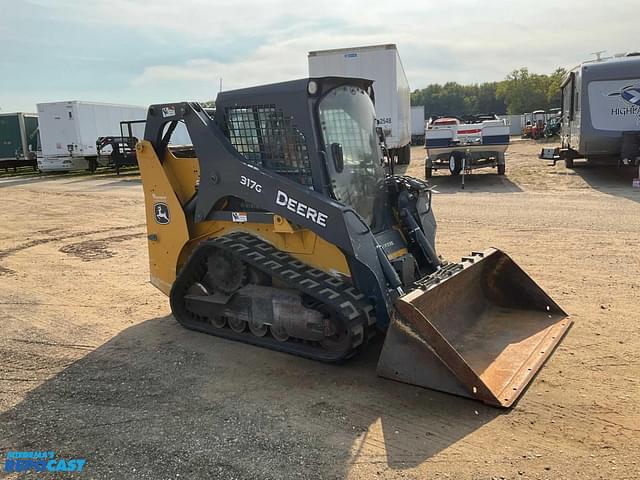 Image of John Deere 317G equipment image 1