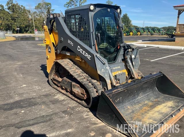 Image of John Deere 317G equipment image 1