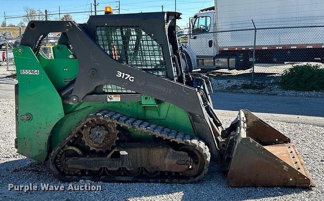 Image of John Deere 317G equipment image 3