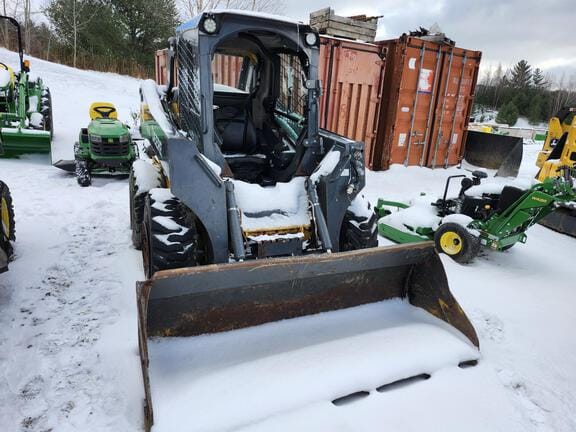 2016 John Deere 320E Equipment Image0