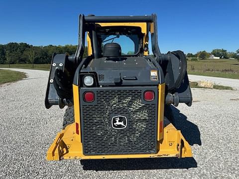 Image of John Deere 320E equipment image 3